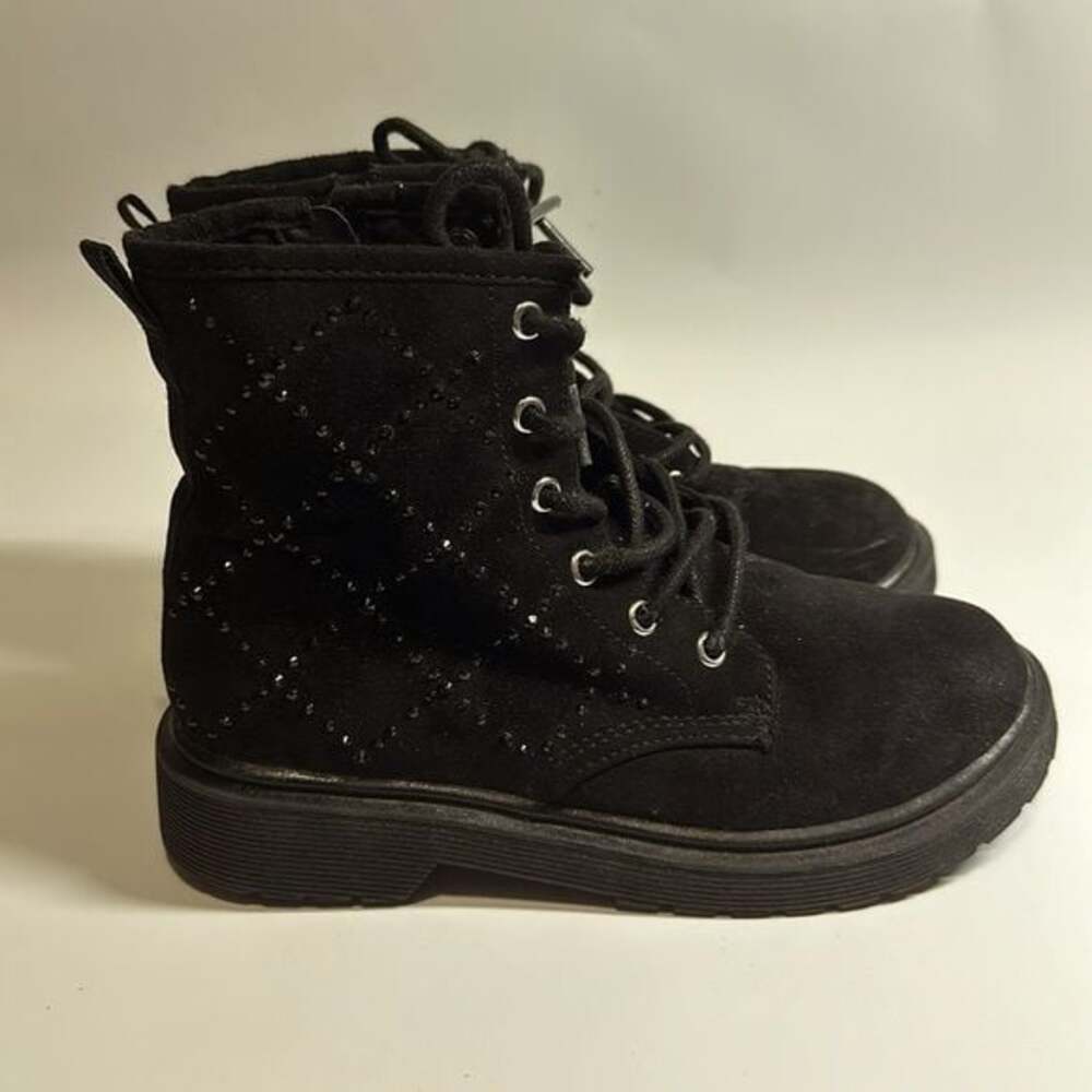 Steve Madden boots